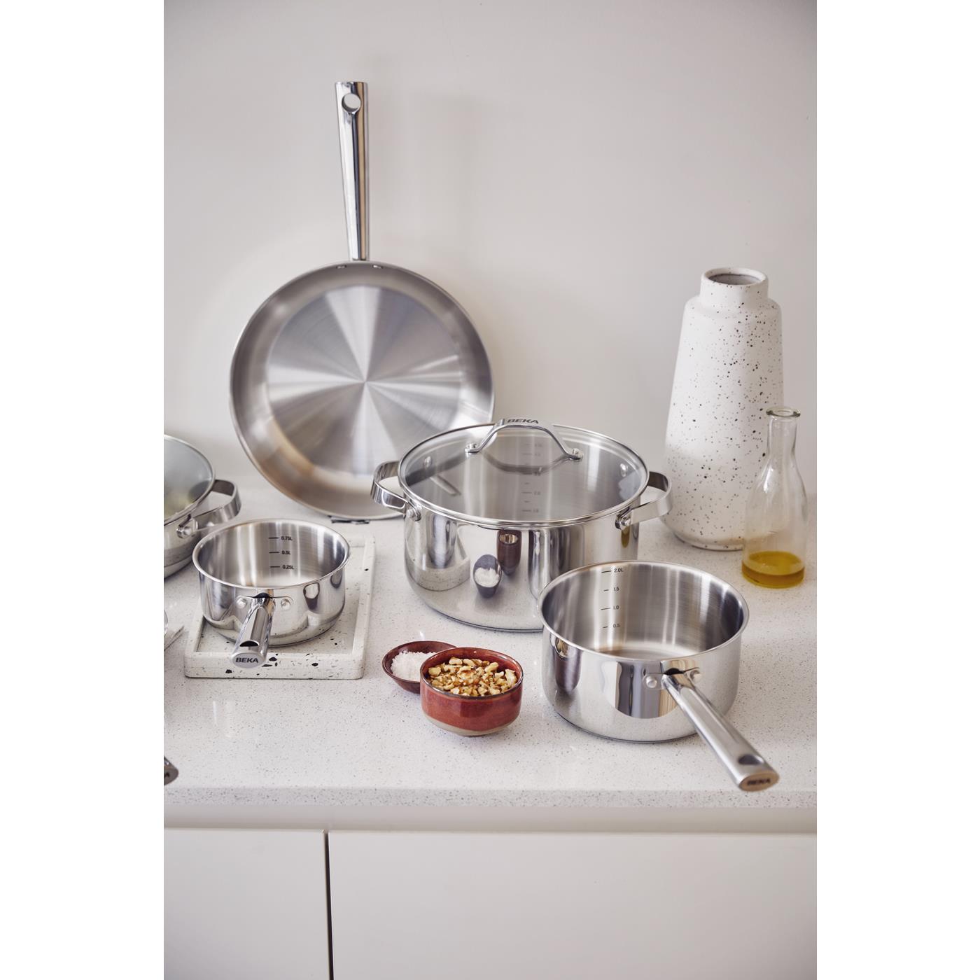 BEKA CICLA Hapjespan met deksel 24cm